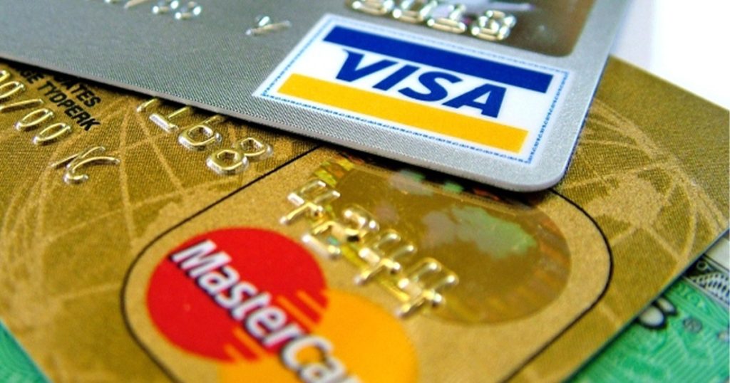 Can You Use Credit Cards on Safari in Kenya
